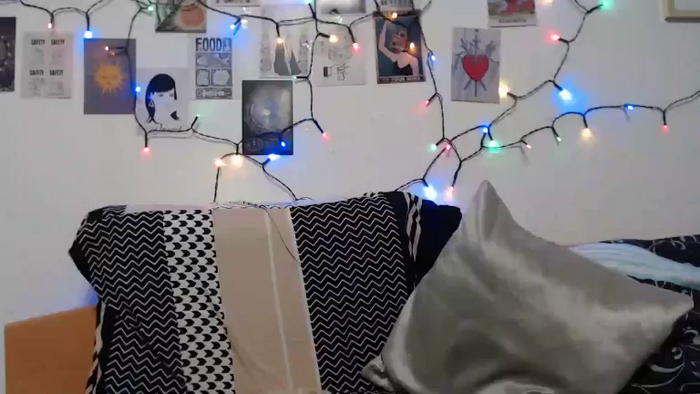 KateNextDoorr