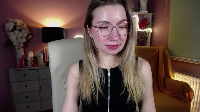 MiaxLoveQueen