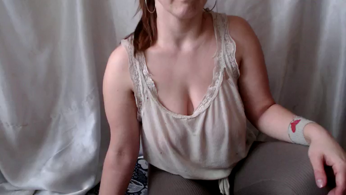 BettyGirlKiss