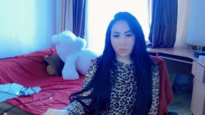 AsianQu33n
