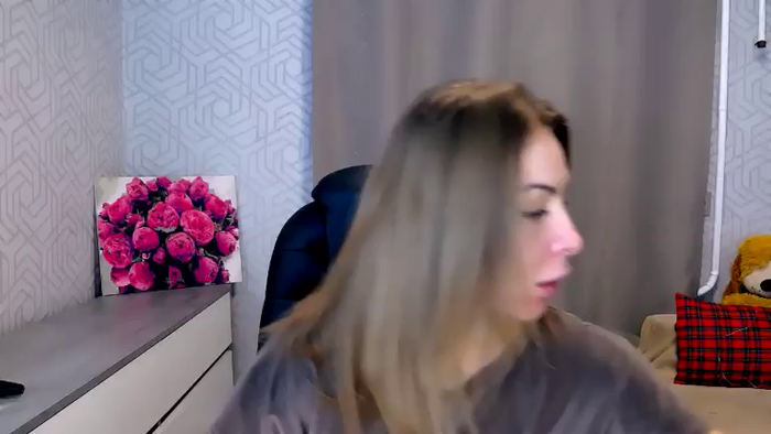 MeganNaughtyy