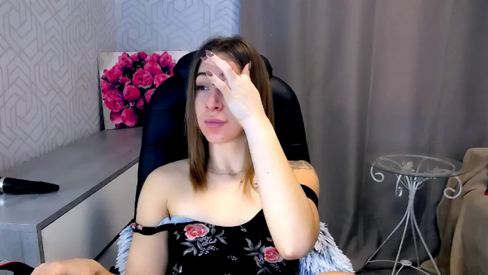 MeganNaughtyy