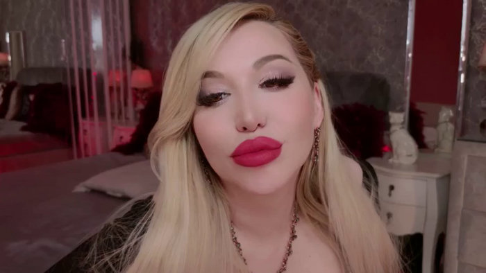 Alpha_Goddess