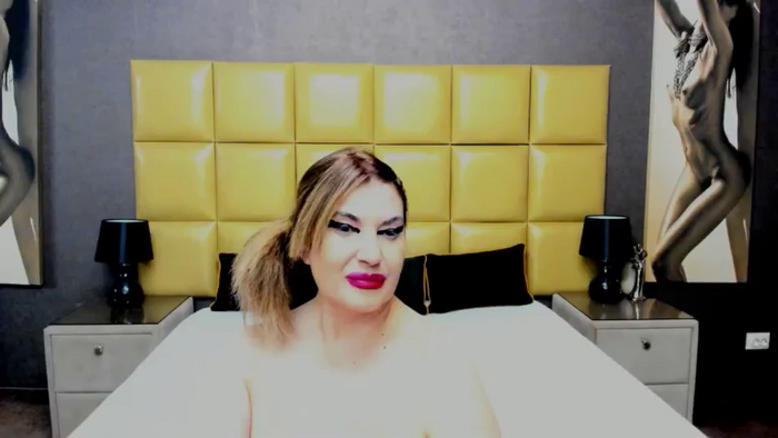 KiraLeila