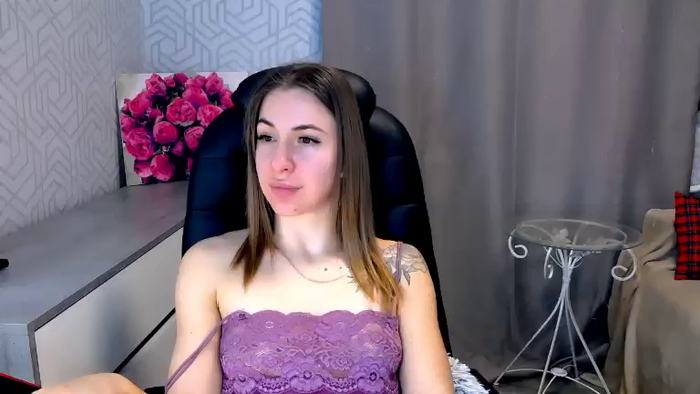 MeganNaughtyy