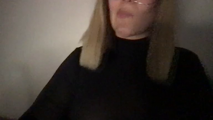 MistressLouUK