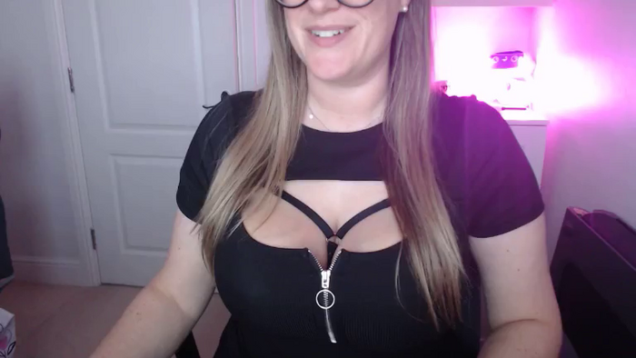 TittieTia19