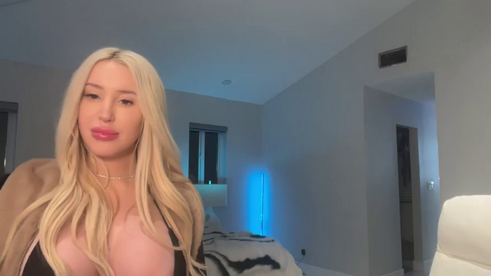AmandaAndrewsxx
