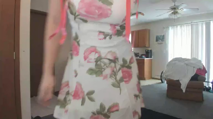 Hottyhousewife18