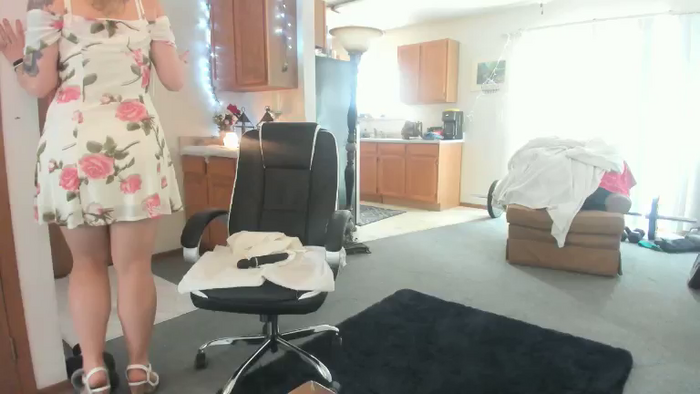 Hottyhousewife18