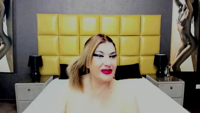 KiraLeila