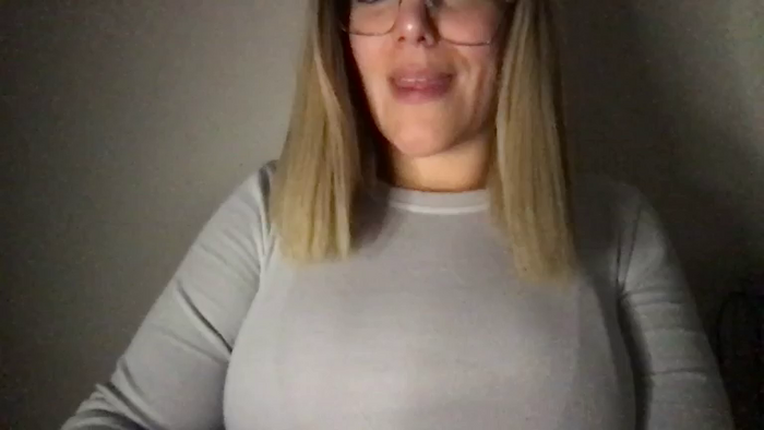 MistressLouUK