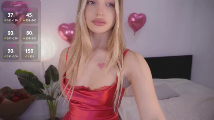 Nicole_youthfull18