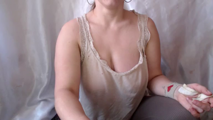 BettyGirlKiss