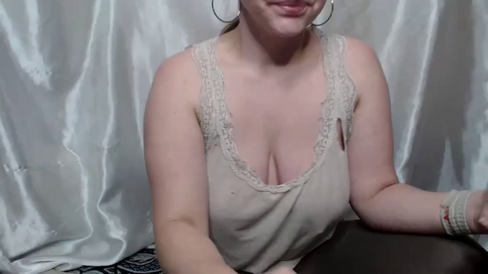 BettyGirlKiss