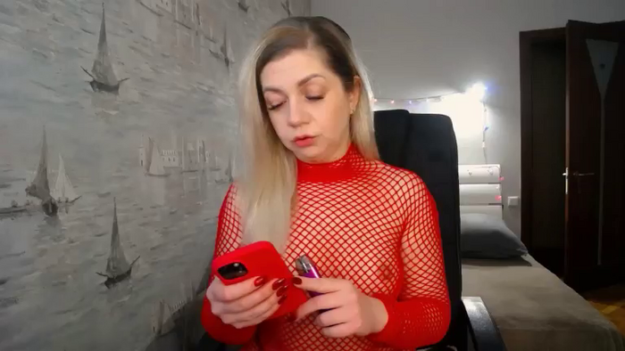 Nichole_Hill