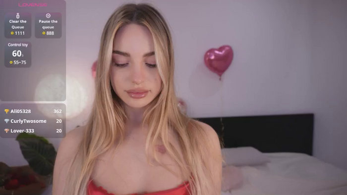 Nicole_youthfull18