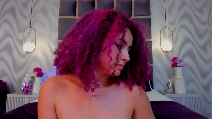HollyJhonson