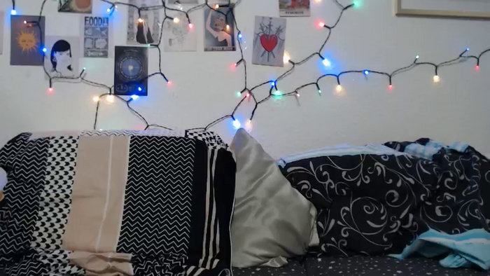 KateNextDoorr