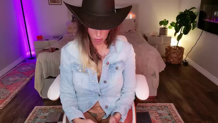 LolaSky69