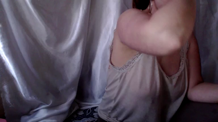 BettyGirlKiss