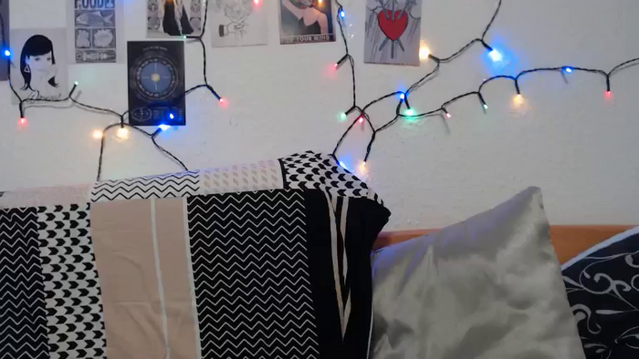 KateNextDoorr
