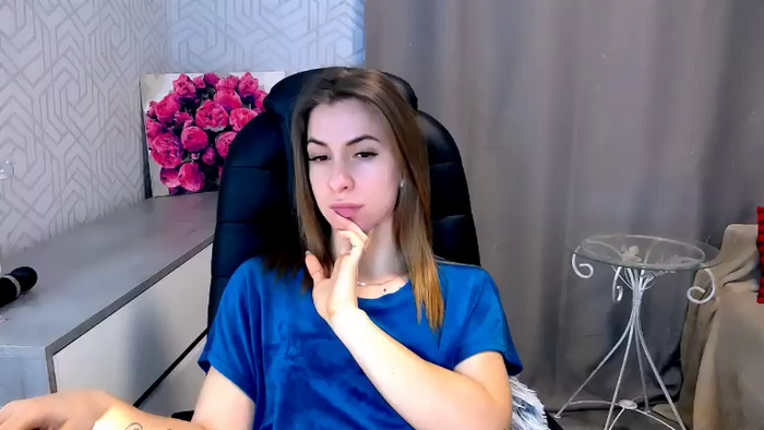 MeganNaughtyy