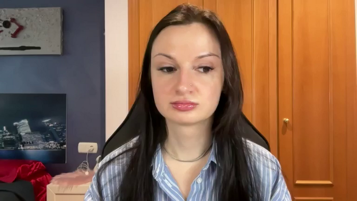 GloriaM