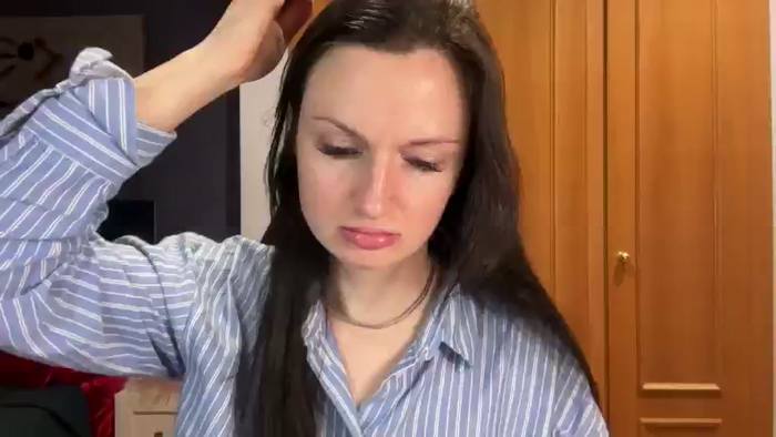 GloriaM