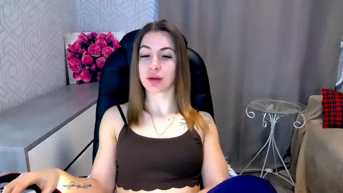 MeganNaughtyy