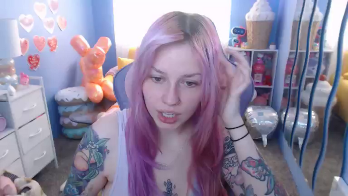 Angelina_Glass
