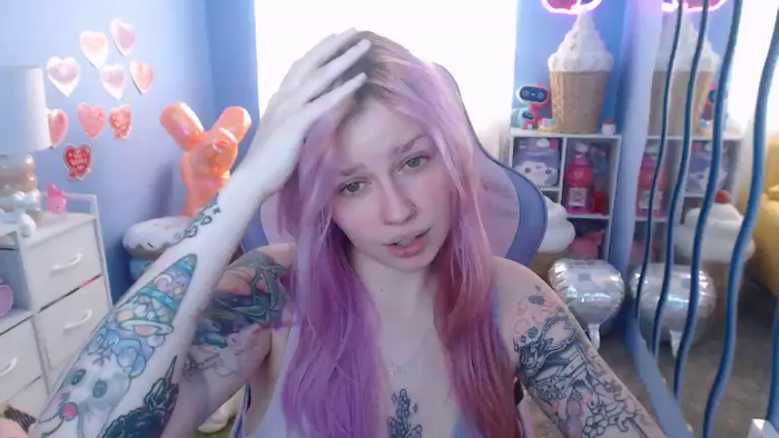 Angelina_Glass