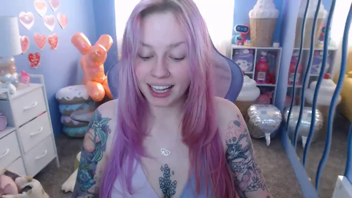 Angelina_Glass