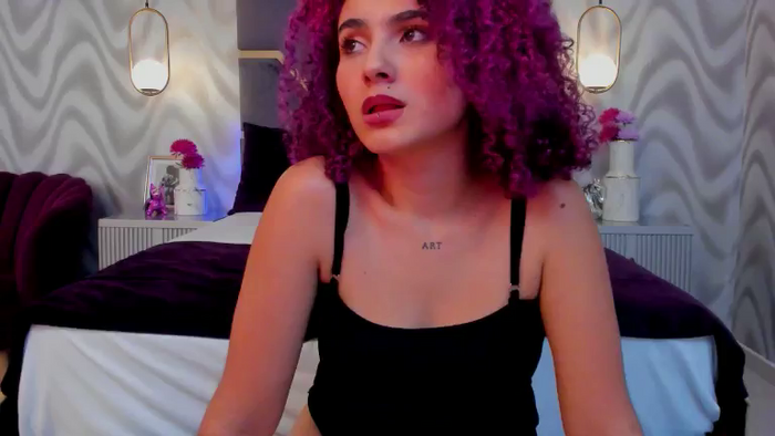 HollyJhonson