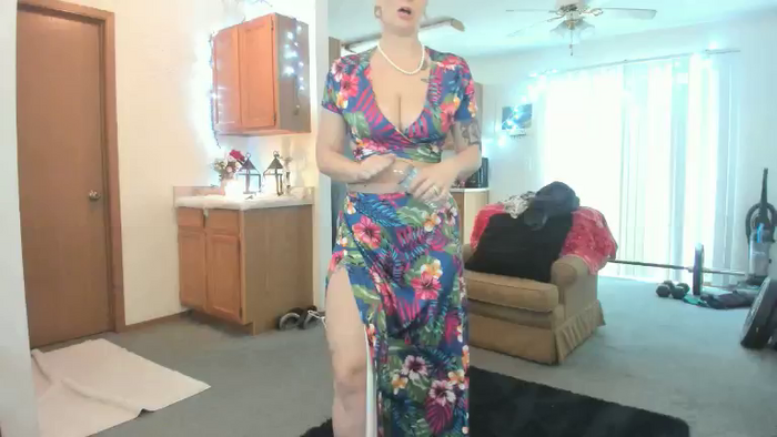 Hottyhousewife18