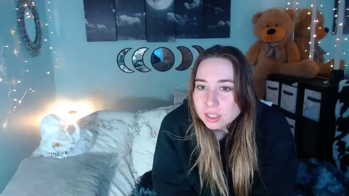 Lacey_Prescott