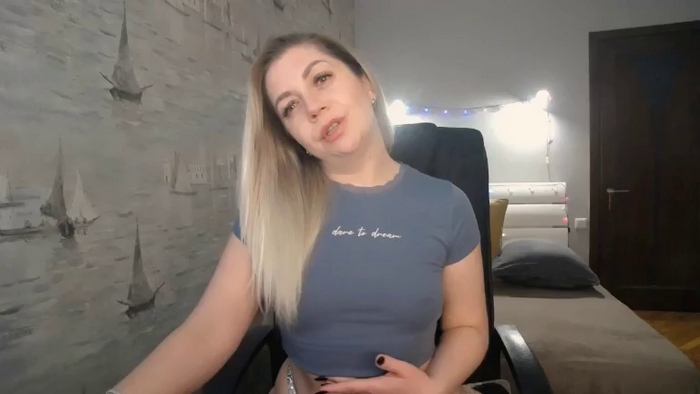 Nichole_Hill