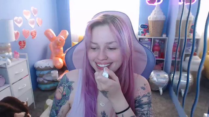Angelina_Glass