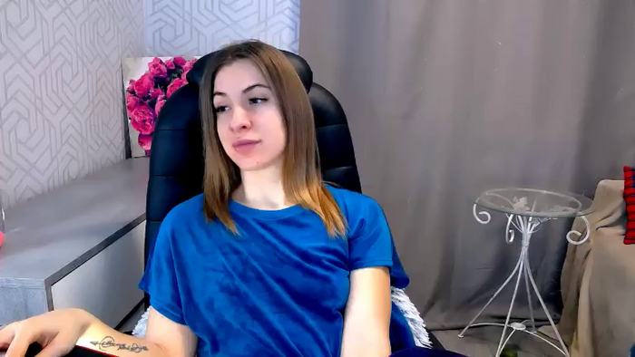 MeganNaughtyy