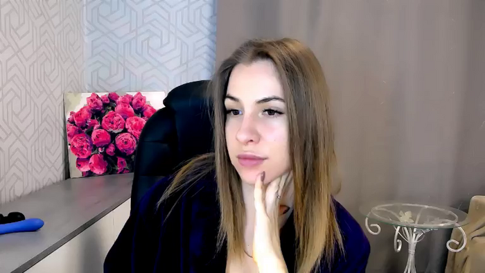 MeganNaughtyy