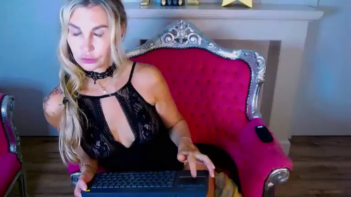 MillaVonLove