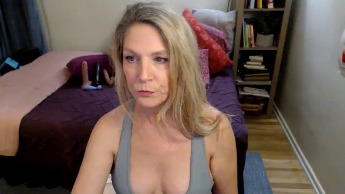 SweetCougarCandy
