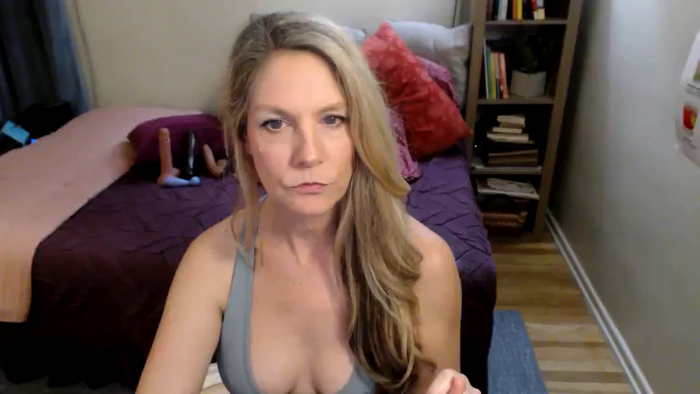 SweetCougarCandy