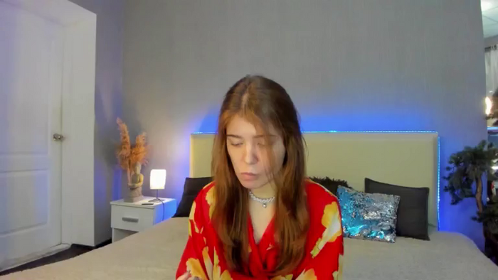 EllaMyerss