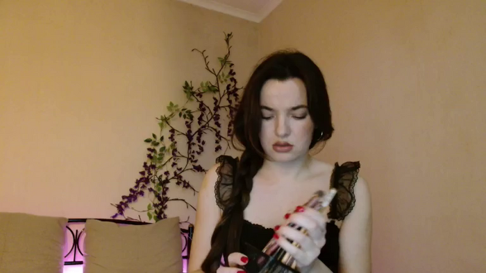 LuckyVicky28