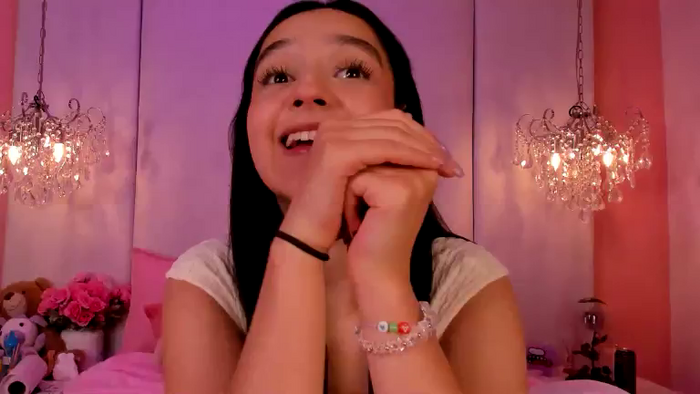 Cora_Star