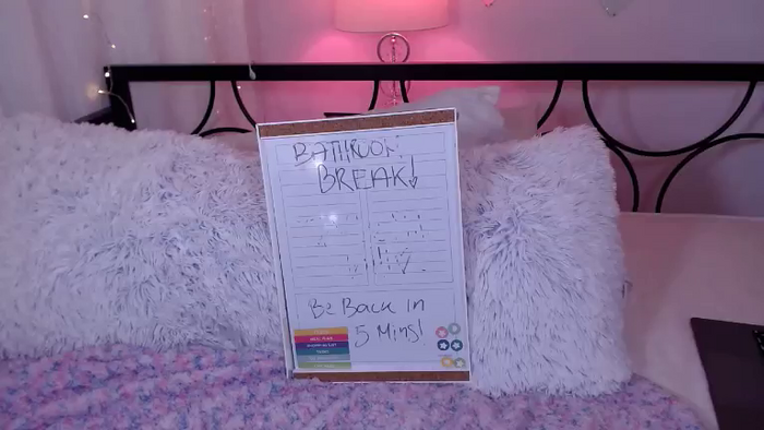 RaelynnWhitee