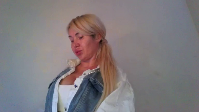 passionatekissEm