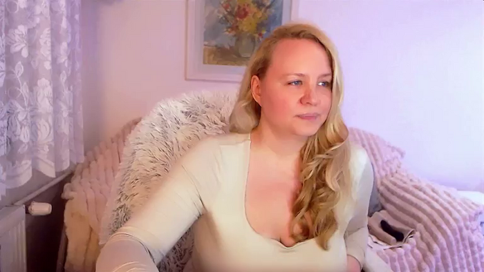LauraSkyx