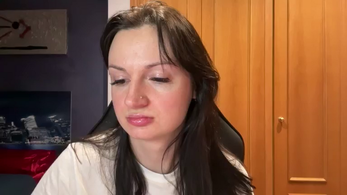 GloriaM